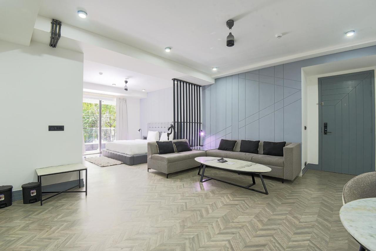 Bedchambers Serviced Apartments - Cyber City Gurgaon Exteriör bild