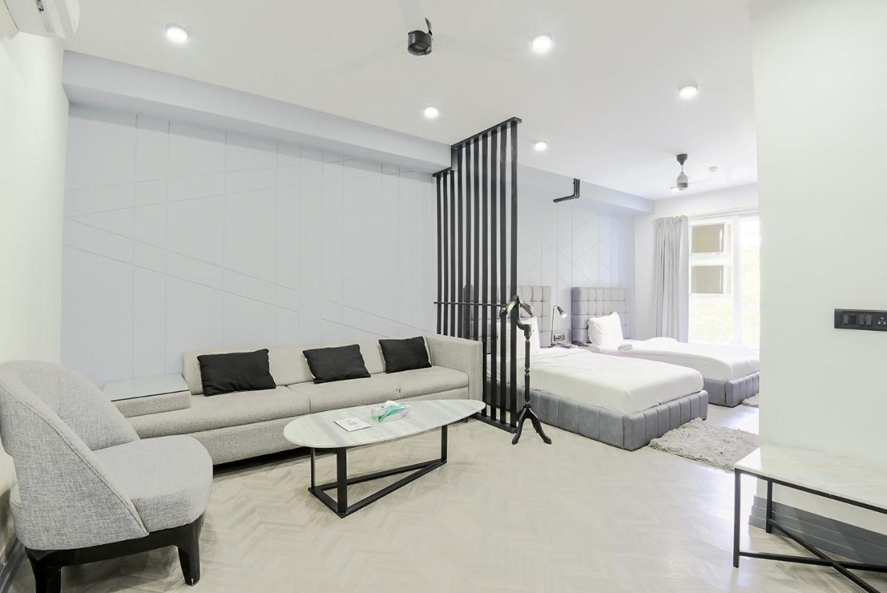 Bedchambers Serviced Apartments - Cyber City Gurgaon Exteriör bild