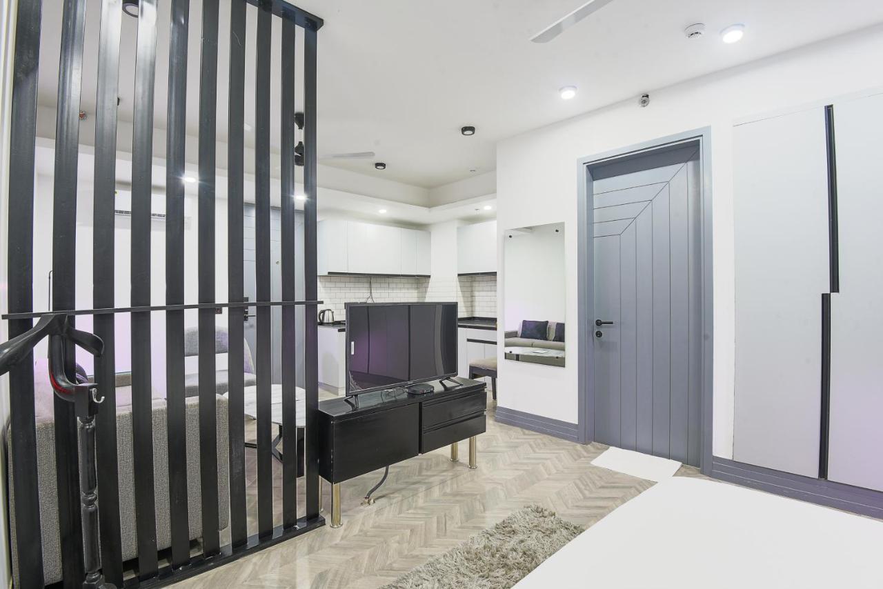 Bedchambers Serviced Apartments - Cyber City Gurgaon Exteriör bild