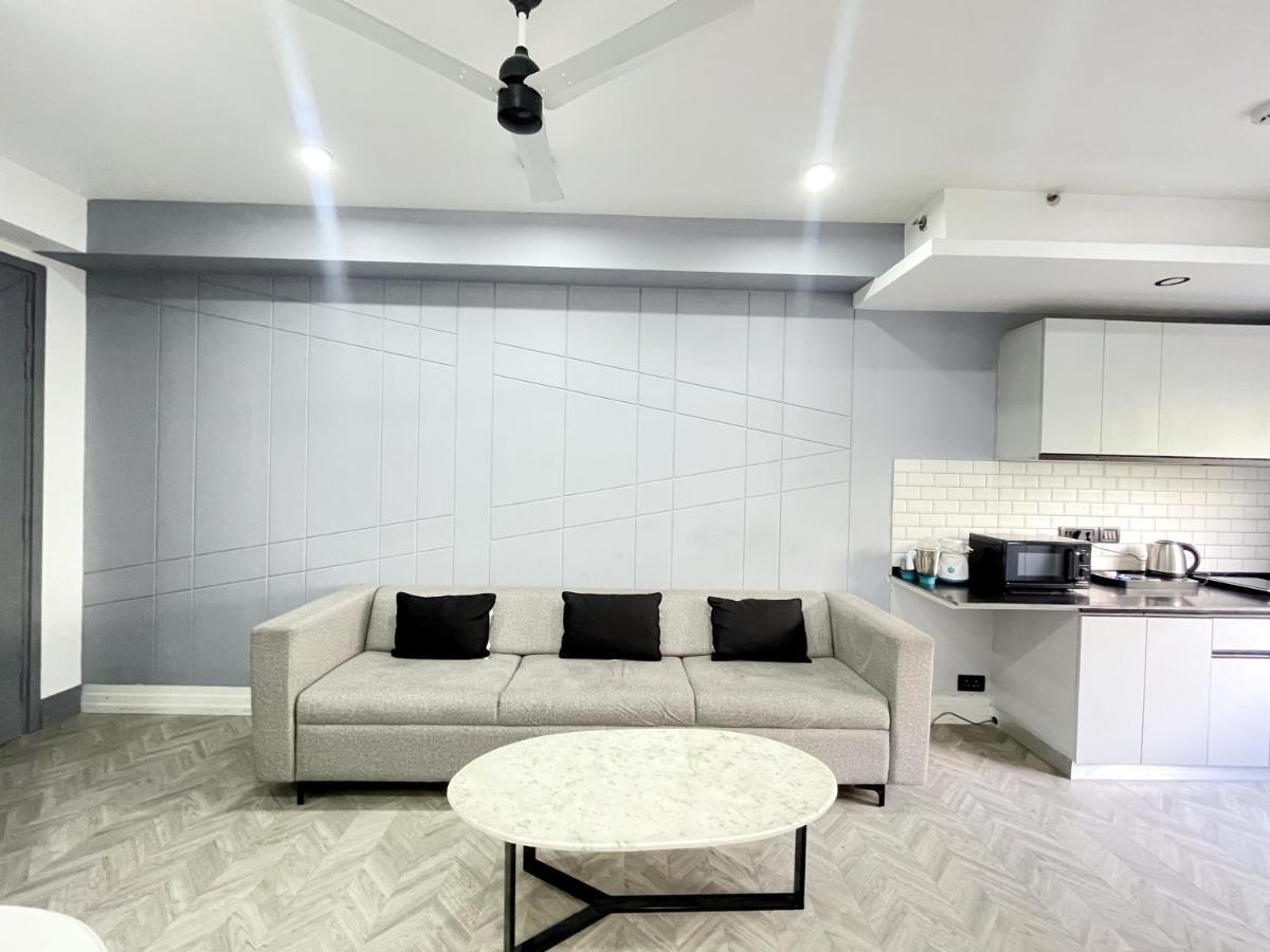 Bedchambers Serviced Apartments - Cyber City Gurgaon Exteriör bild