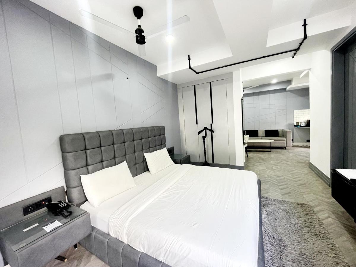 Bedchambers Serviced Apartments - Cyber City Gurgaon Exteriör bild