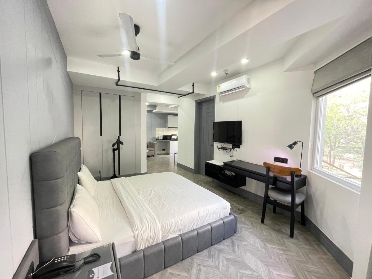 Bedchambers Serviced Apartments - Cyber City Gurgaon Exteriör bild